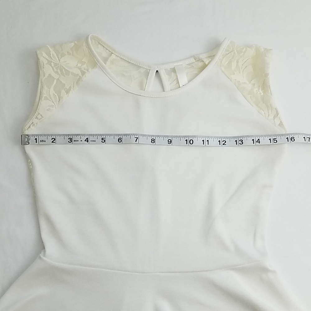 Peplum Blouse Medium - Picture 4 of 7